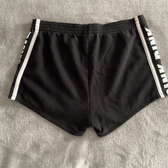PINK Victoria’s Secret shorts Sz Small - Picture 4 of 5